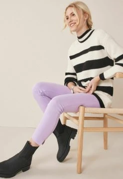 Next Damen CROPPED - Jeggings - Purple -Next Verkäufe 2022 0169f41b09254699aac65d7cc0df6244