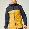 Next PACKABLE - Regenjacke / Wasserabweisende Jacke - Navy Blue Yellow | Herren