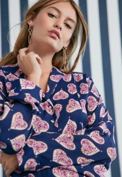 Next Damen Blusenkleid - Celia Birtwell Navy Blue Heart 7 Next Damen Blusenkleid - Celia Birtwell Navy Blue Heart -Next Verkäufe 2022 06b3294bb1be418e8c4434243b9f0992