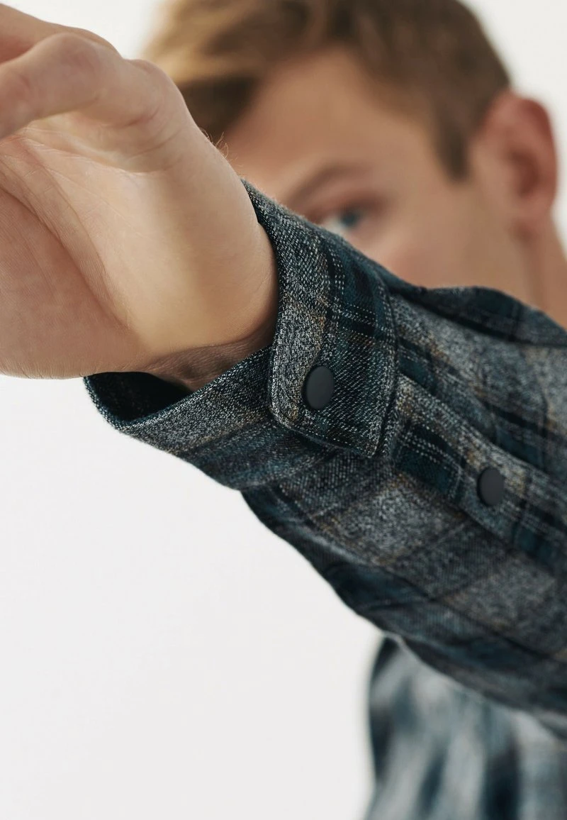 Next LIGHTWEIGHT - Hemd - Grey Dark Green | Herren 4 Next LIGHTWEIGHT - Hemd - Grey Dark Green | Herren – Bild 4