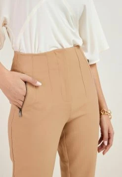 Next Damen Stoffhose - Camel -Next Verkäufe 2022 0a96f955fb6e4cca834d1062e20a3ec2