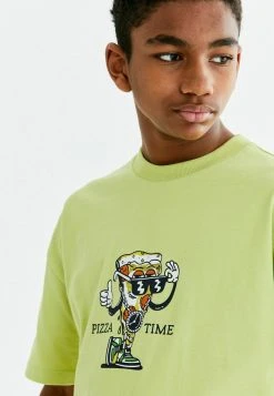 Next Kinder GRAPHIC - T-Shirt Print - Yellow Pizza Time -Next Verkäufe 2022 0c805dbee7fa44f3b8ed4f809a7ccedc