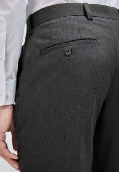 Next Herren Anzughose - Grey 8 Next Herren Anzughose - Grey -Next Verkäufe 2022 1942109c3a6e4c4dbf77d0dd5047a309