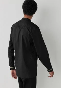 Next Herren EMBROIDERED REGULAR LENGTH KURTA - Hemd - Black -Next Verkäufe 2022 1ca1a49c6710496bb71cbbee26181fa2