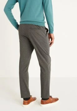 Next Herren MOTION FLEX - Jogginghose - Dark Grey -Next Verkäufe 2022 1f14a5c6e97b4a058f2d90d3cd231516