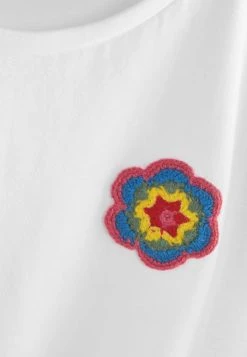 Next Kinder T-Shirt Print - White Crochet Flower -Next Verkäufe 2022 239e08a9dc1a4a578f6860f7ec7f2c1c