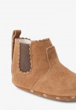 Next Kinder Krabbelschuh - Tan -Next Verkäufe 2022 29e6225adc884d509623151fd7076ebe