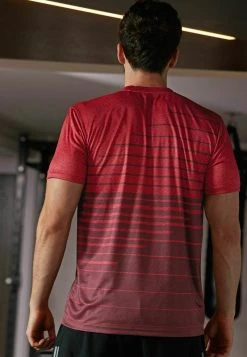 Next Herren ACTIVE SPORTS - T-Shirt Print - Red -Next Verkäufe 2022 2ecb7c7fafbb431baf3f44c6490f7d50