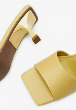 Next FOREVER COMFORT SUPER SQUARE - Riemensandalette - Yellow | Damen -Next Verkäufe 2022 34dedfd13ff54ed3865f385543b4331b