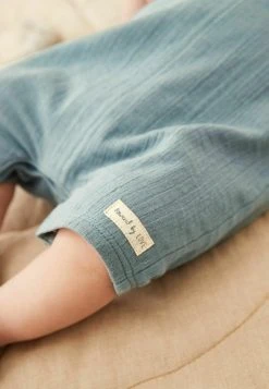 Next SET - Shorts - White And Blue Baby Tiger | Kinder -Next Verkäufe 2022 35bd935b4c0944b6af683fc24b418833