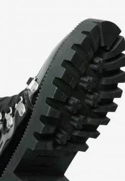 Next Kinder Plateaustiefelette - Black -Next Verkäufe 2022 373c9edba4f84f4e85468c1439e5e1aa