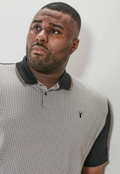 Next PLUS SIZE - Poloshirt - Black Dogtooth Print | Herren -Next Verkäufe 2022 3aa5e7e0ffc44e2ea18ffd318057f364
