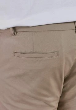 Next Herren Chino - Taupe Brown -Next Verkäufe 2022 3e6e8aa2dcc94f35aa3c2d1cc9c7eaf4