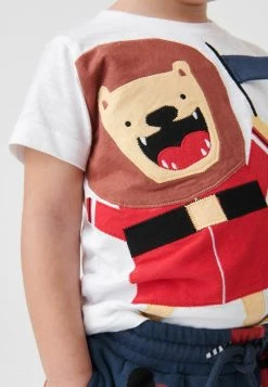 Next SET - Shorts - White Blue Lion | Kinder -Next Verkäufe 2022 3e9391fb88a1465d9873700b89844ee7