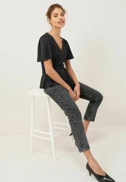 Next Damen V-NECK BALLET TOP - Bluse - Black -Next Verkäufe 2022 3fc1d286b65c4b5bbc6932db78cf7bac