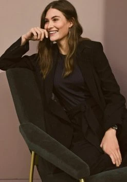 Next Damen Kurzmantel - Black -Next Verkäufe 2022 40c1ebfaac9344c383732243f1674b5c