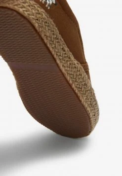 Next Kinder Espadrille - Tan Brown 8 Next Kinder Espadrille - Tan Brown -Next Verkäufe 2022 437debfa6ee441f9a2357421fb8e69c5