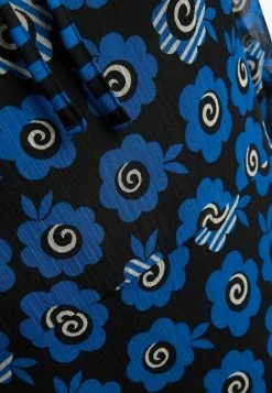 Next Damen CELIA BIRTWELL TIE NECK - Freizeitkleid - Black 13 Next Damen CELIA BIRTWELL TIE NECK - Freizeitkleid - Black -Next Verkäufe 2022 47d99f56895f4cac83c74a2ec720675b