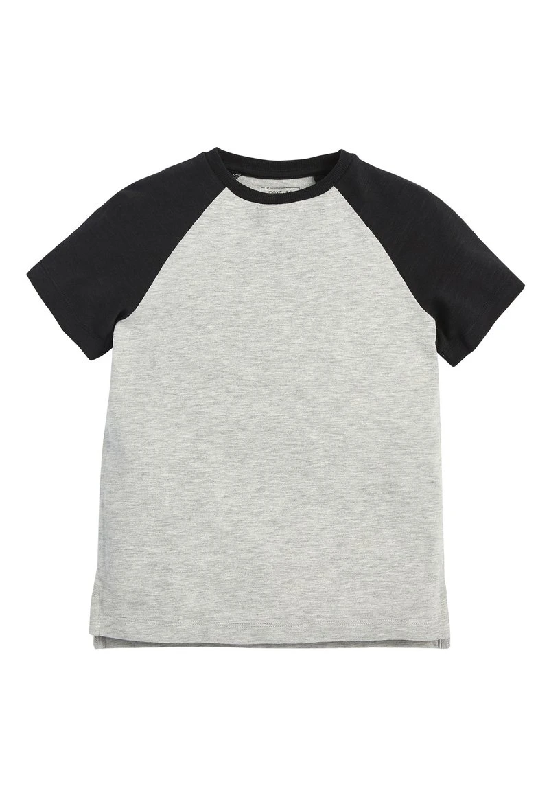 Next Kinder CAMOUFLAGE 3 PACK CAMO SHORT SLEEVE RAGLAN T-SHIRTS (3-16YRS) - T-Shirt Print - Black 3 Next Kinder CAMOUFLAGE 3 PACK CAMO SHORT SLEEVE RAGLAN T-SHIRTS (3-16YRS) - T-Shirt Print - Black – Bild 3