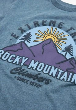 Next Kinder MOUNTAIN GRAPHIC SHORT SLEEVE - T-Shirt Print - Blue -Next Verkäufe 2022 4e705a04a43846e79d4ab21f4462863e