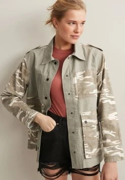 Next Damen SAVANNAH MILLER CAMO - Leichte Jacke - Khaki Green