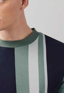 Next Herren T-Shirt Print - Green Navy Blue Vertical -Next Verkäufe 2022 55d5031a9e19459c8c913f9819554a66