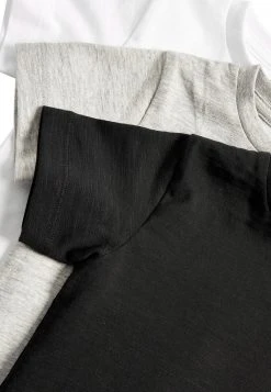 Next 3PACK - T-Shirt Basic - Black | Unisex -Next Verkäufe 2022 5c8fe3fdae5e4381ad1c7a1e4922d804