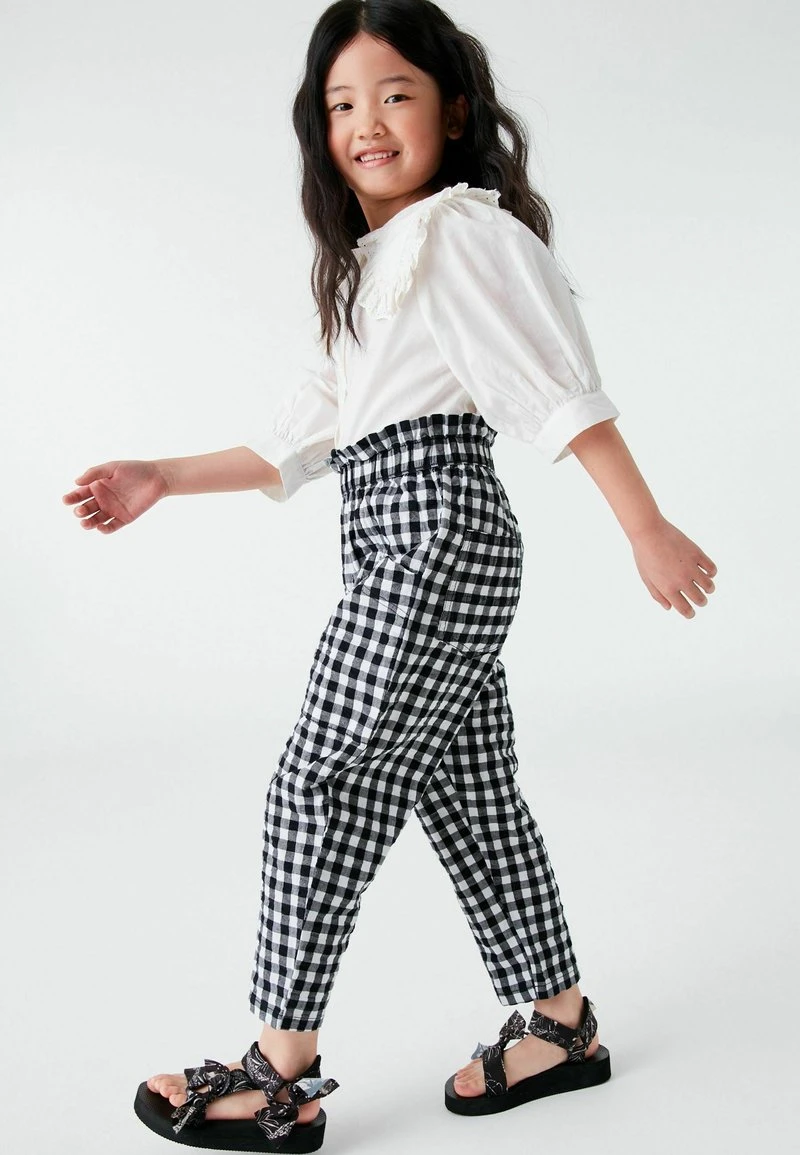 Next TAPERED LEG - Stoffhose - Monochrome | Kinder 4 Next TAPERED LEG - Stoffhose - Monochrome | Kinder – Bild 4