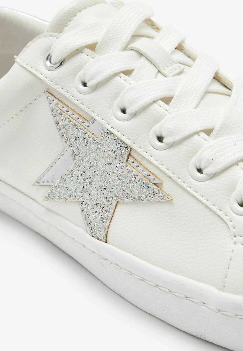 Next FOREVER COMFORT STAR - Sneaker Low - White And Silver | Damen 4 Next FOREVER COMFORT STAR - Sneaker Low - White And Silver | Damen – Bild 4