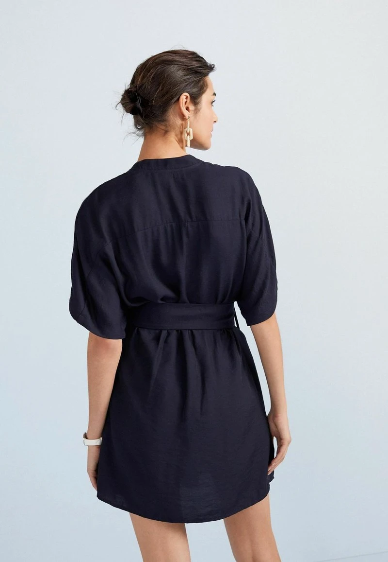 Next BELTED MINI - Freizeitkleid - Navy Blue | Damen 3 Next BELTED MINI - Freizeitkleid - Navy Blue | Damen – Bild 3