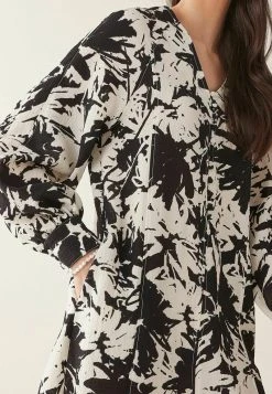 Next TRAPEZE - Freizeitkleid - Black | Damen -Next Verkäufe 2022 79f9aa0b64d6428a87452f4b1cea6d31