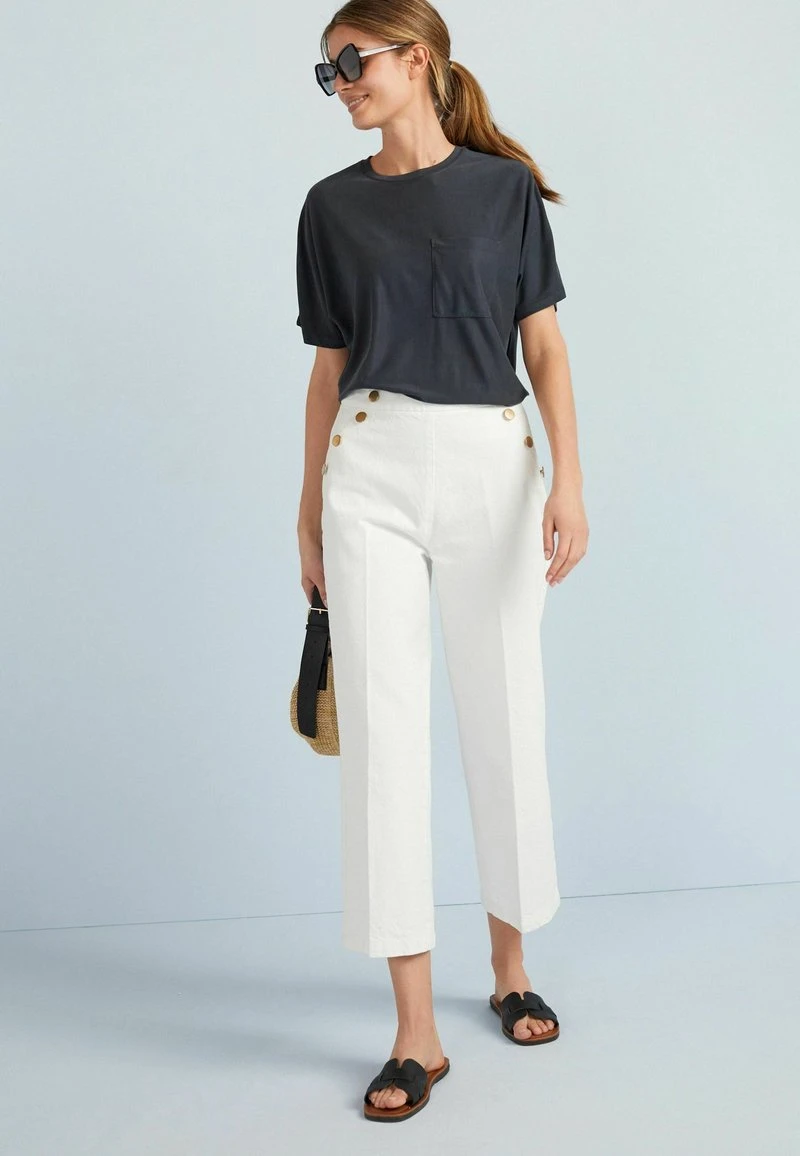 Next T-Shirt Basic - Black | Damen 2 Next T-Shirt Basic - Black | Damen – Bild 2