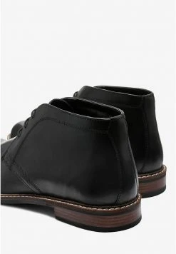 Next TAN CHUKKA BOOTS - Business-Schnürer - Black | Herren 15 Next TAN CHUKKA BOOTS - Business-Schnürer - Black | Herren -Next Verkäufe 2022 80429e7ea10d4c8e840f7ed1233dfae2