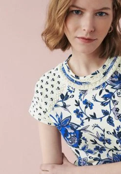 Next Damen BUBBLEHEM RAGLAN - T-Shirt Print - Cream Blue Paisley Print -Next Verkäufe 2022 85c5bdec909d4b84ab345cfb481da683