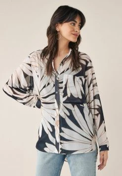 Next SHEER LONGLINE - Hemdbluse - Black Floral | Damen