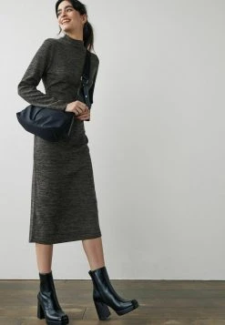 Next Damen ROCHELLE - Jerseykleid - Grey -Next Verkäufe 2022 96678817892a4307bcf881d48149e9d1