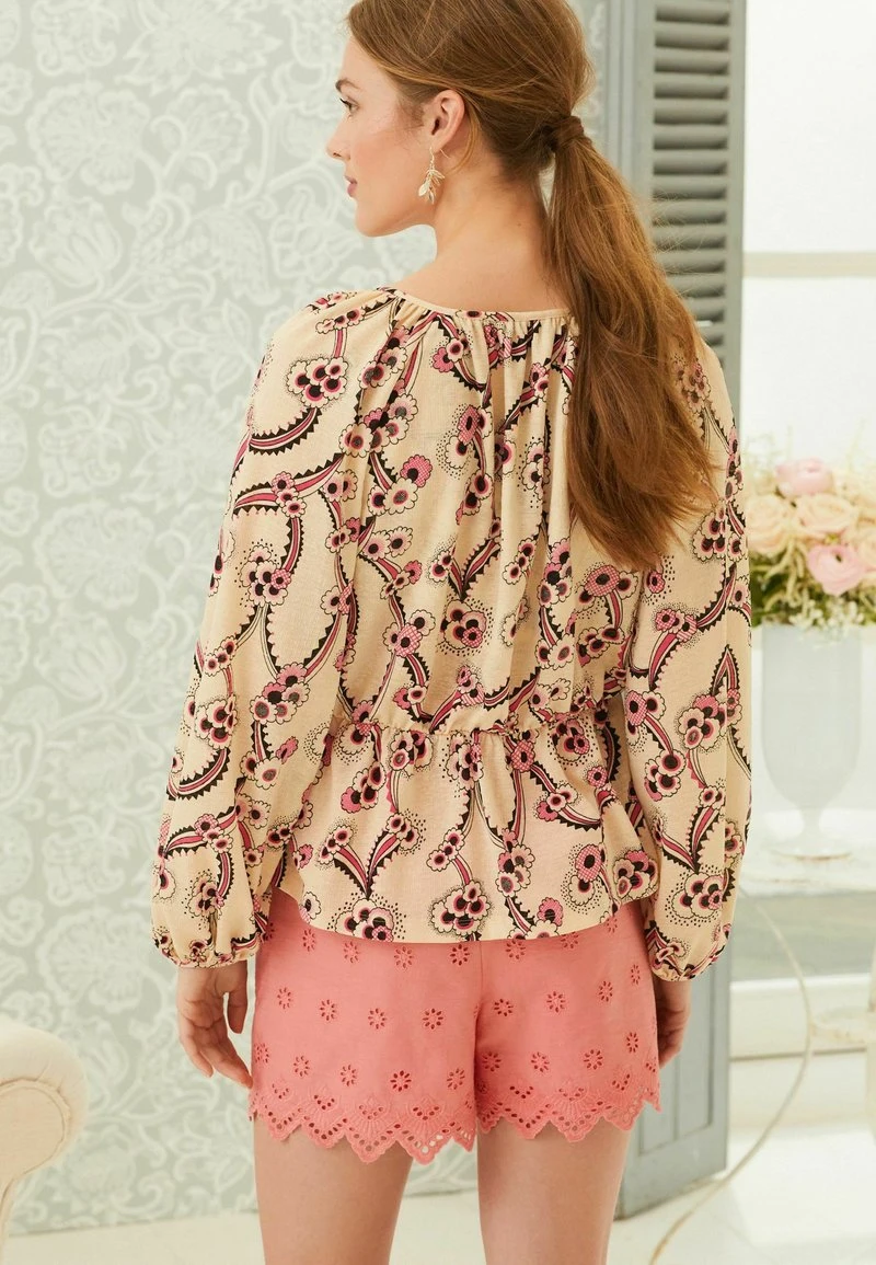 Next Damen CELIA BIRTWELL - Bluse - Celia Birtwell Cream Pink Print 2 Next Damen CELIA BIRTWELL - Bluse - Celia Birtwell Cream Pink Print – Bild 2