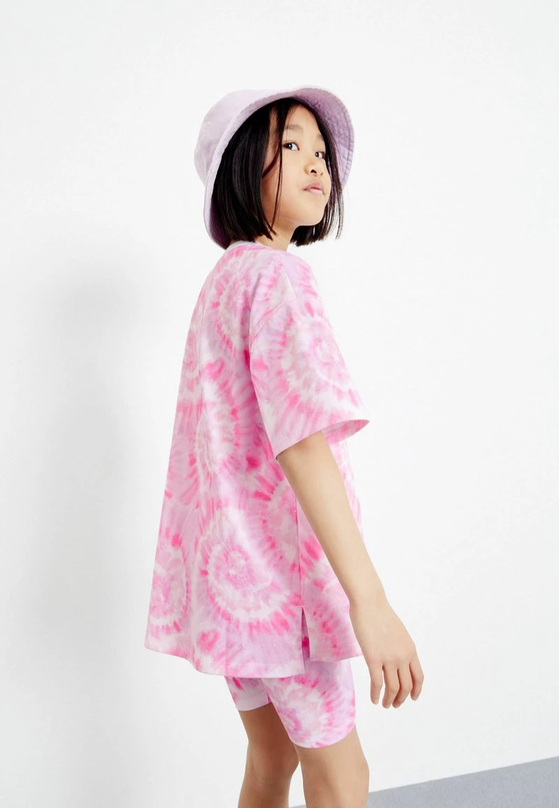 Next Kinder SET - Shorts - Pink Tie Dye 2 Next Kinder SET - Shorts - Pink Tie Dye – Bild 2