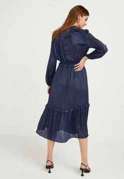 Next SATIN TIE NECK - Freizeitkleid - Dark Blue | Damen 7 Next SATIN TIE NECK - Freizeitkleid - Dark Blue | Damen -Next Verkäufe 2022 9f81920153f14dd589c0c55196423d94
