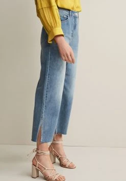 Next Damen SOFT SPLIT HEM CROPPED - Flared Jeans - Mid Blue 5 Next Damen SOFT SPLIT HEM CROPPED - Flared Jeans - Mid Blue -Next Verkäufe 2022 a11929e0e2974271a8d6f985232a9564