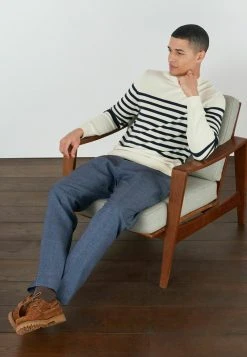 Next Herren Chino - Dark Blue -Next Verkäufe 2022 a2ff8c03eb2c4650b925160fb860ec2c