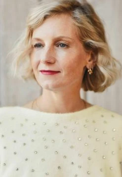 Next Damen SAVANNAH MILLER GEM - Fleecepullover - Off-white -Next Verkäufe 2022 adb8624fcc8143faaccfddda44248e12