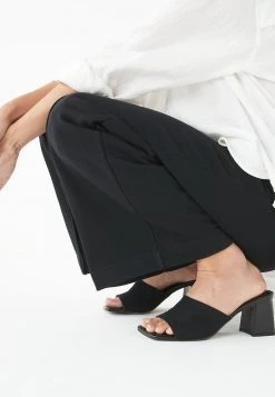 Next Damen Pantolette Hoch - Black -Next Verkäufe 2022 afb1e6972c92497da6d2435fcce2f769