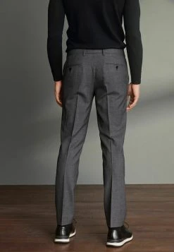 Next Herren SIGNATURE WITH MOTION FLEX WAISTBAND - Chino - Grey -Next Verkäufe 2022 b03c4a1ac8bb4e3897984e677f0f165c