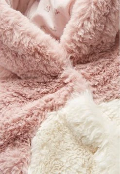 Next Kinder Pyjama - Pink 5 Next Kinder Pyjama - Pink -Next Verkäufe 2022 b0c39e331e4e4ab68842d50466503265