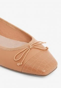 Next Damen Klassischer Ballerina - Camel -Next Verkäufe 2022 b318d1250d60416cbd8fd0506a3c9cb7