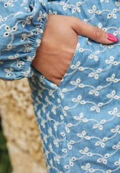 Next Damen Jeans Shorts - Blue -Next Verkäufe 2022 bacddc1fba394eee95967f4b233a5ea7