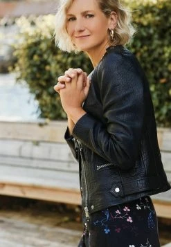 Next Damen Lederjacke - Black -Next Verkäufe 2022 bbc8bb2b1d634126875c414bd26ce93a