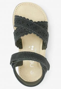 Next Kinder SCALLOP - Riemensandalette - Mottled Black -Next Verkäufe 2022 c3c4f2f8da994d76aeb68dd90a902631