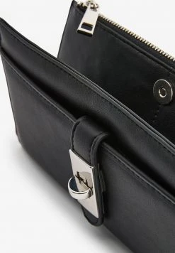 Next Damen LOCK DETAIL - Clutch - Black 6 Next Damen LOCK DETAIL - Clutch - Black -Next Verkäufe 2022 c41b9ccad3f040ff9d3b5974e30143b7